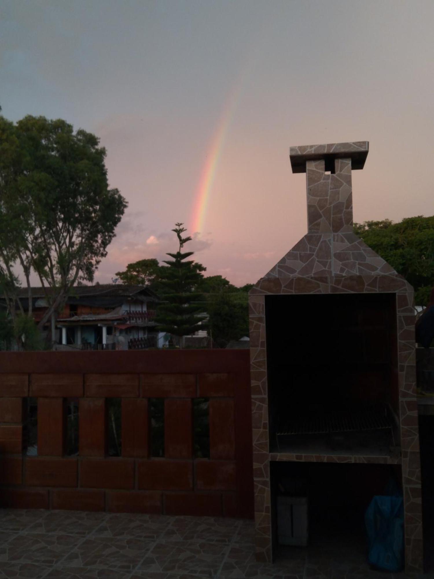 Hostal Casa Taisha Montañita Екстериор снимка