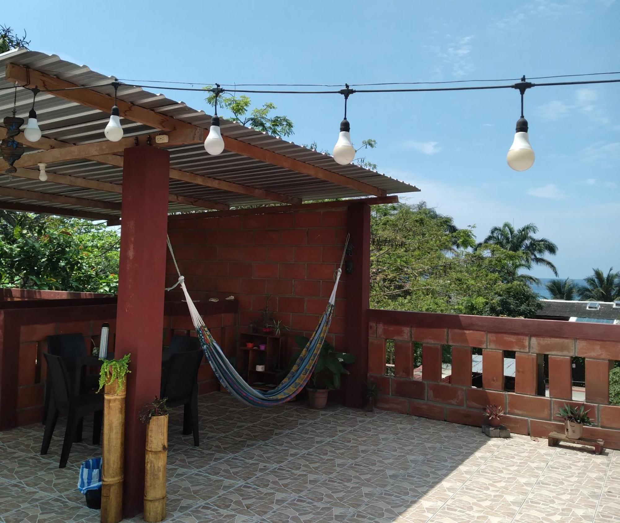 Hostal Casa Taisha Montañita Екстериор снимка