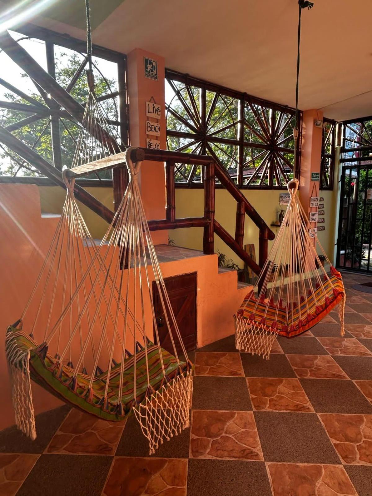 Hostal Casa Taisha Montañita Екстериор снимка
