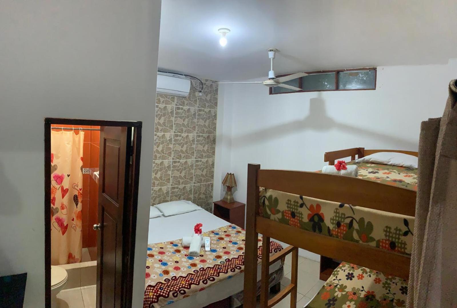 Hostal Casa Taisha Montañita Екстериор снимка