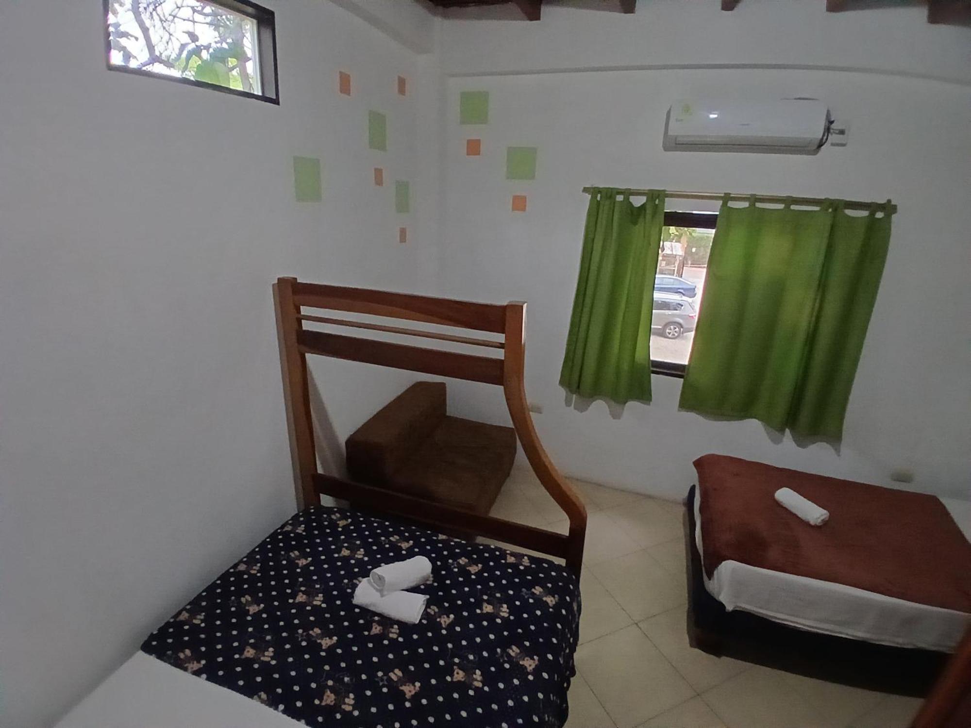 Hostal Casa Taisha Montañita Екстериор снимка